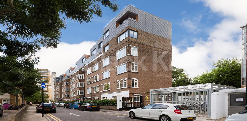 			PERFECT FOR 3 SHARERS!, 3 Bedroom, 1 bath, 1 reception Apartment			 Damien Street E1, White Chapel 